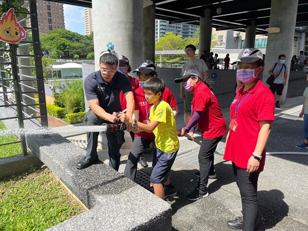 消防知識 從小扎根 中市消防營培育小神兵